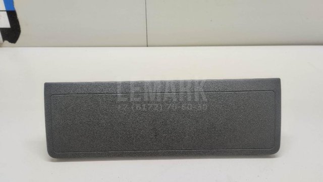 Подушка безопасности нижняя (для колен)