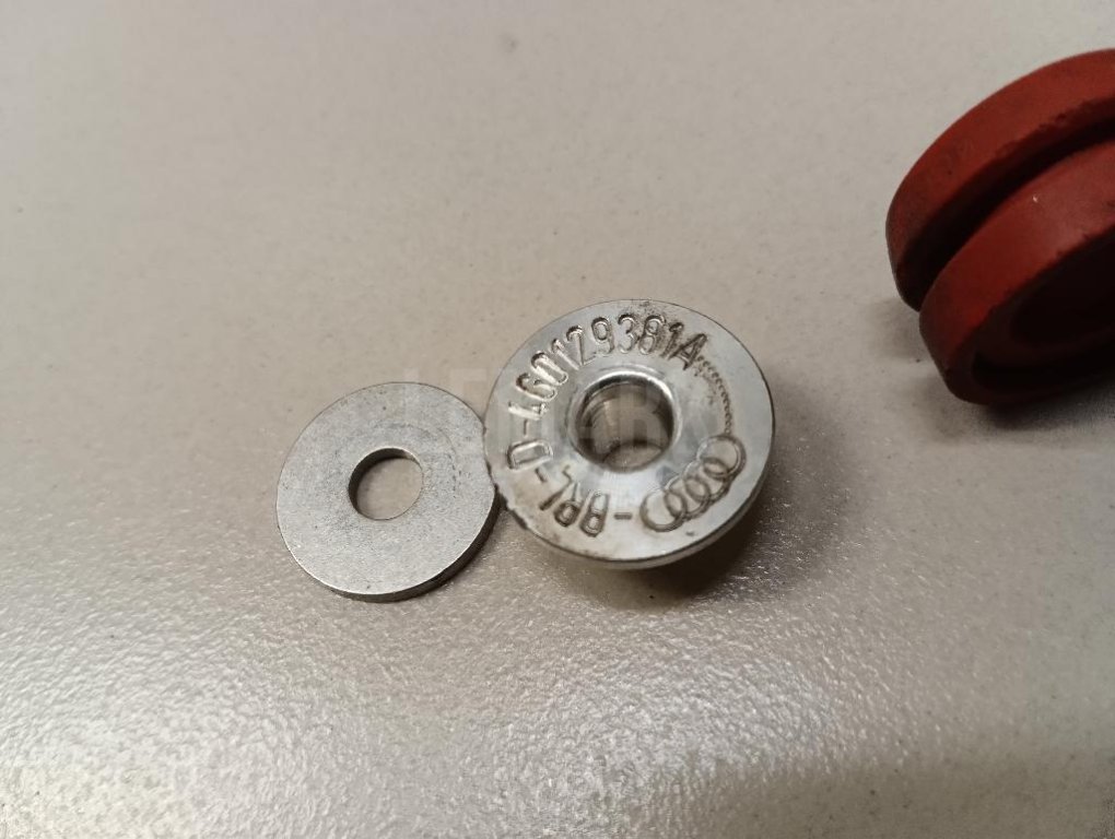 Втулка (кузов внутри)