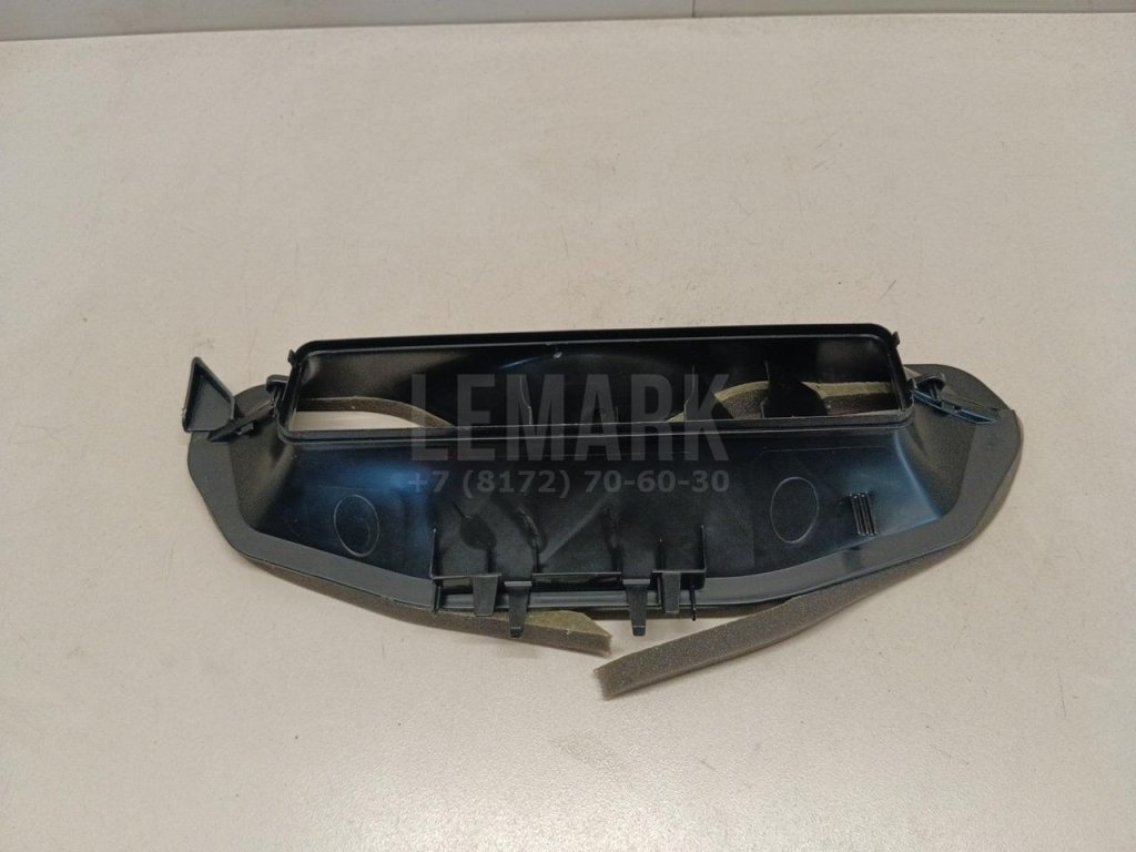 Воздуховод отопителя