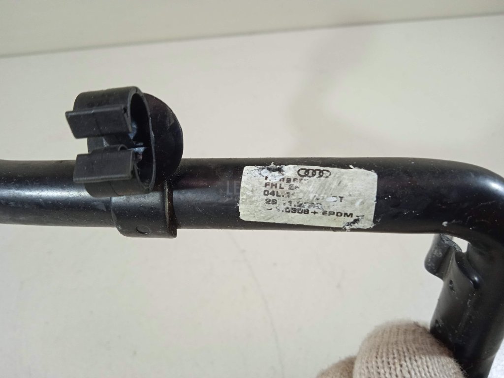 Трубка системы охлаждения