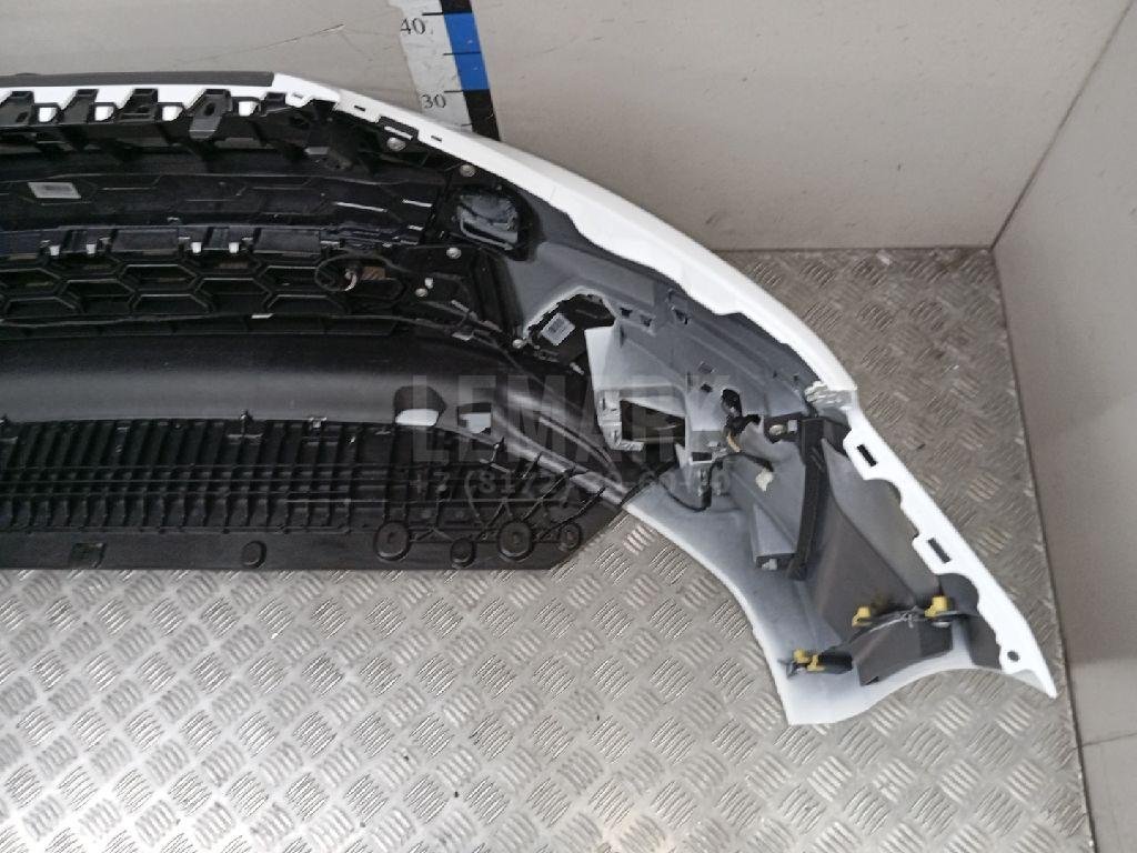 Бампер передний для  Audi A4 [B9] 2015