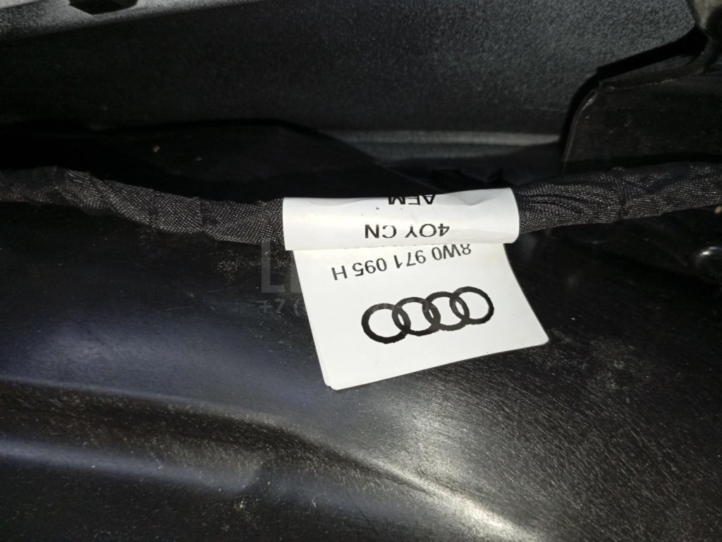 Бампер передний для  Audi A4 [B9] 2015