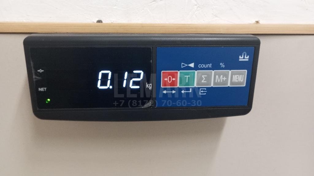 Петля двери