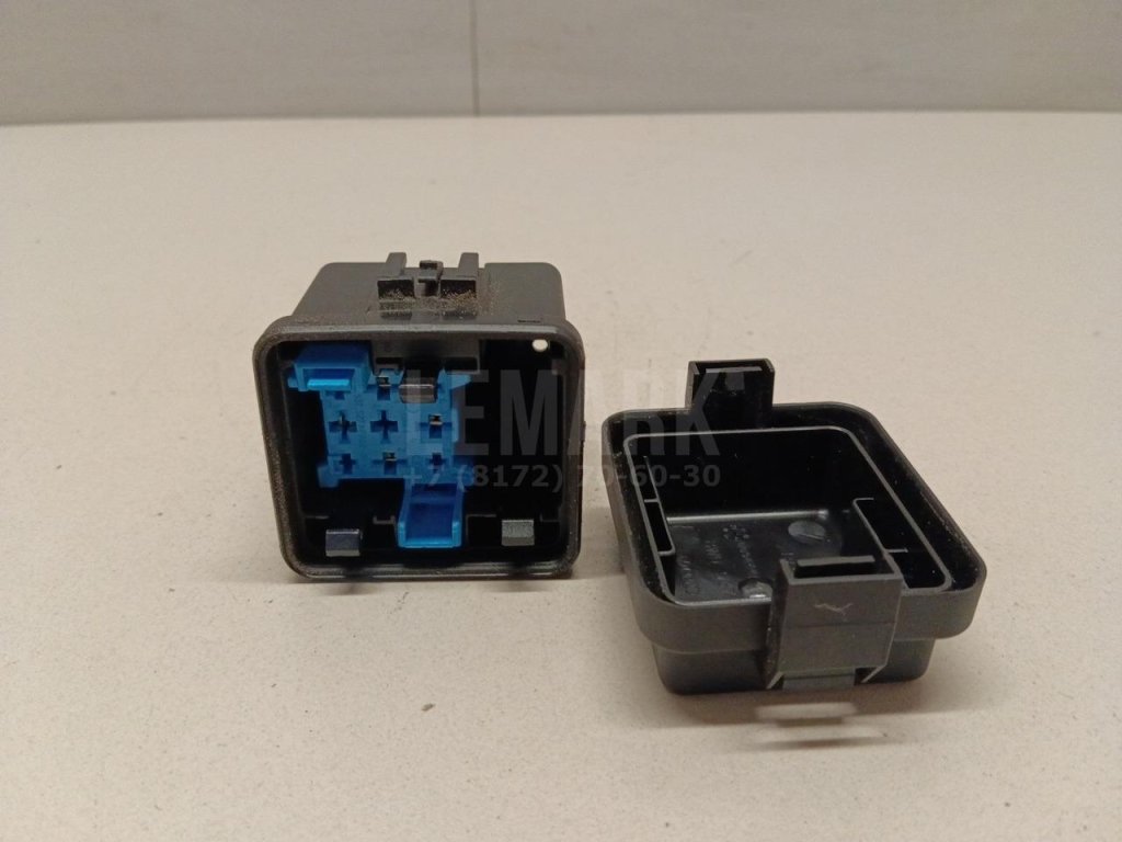 Блок предохранителей