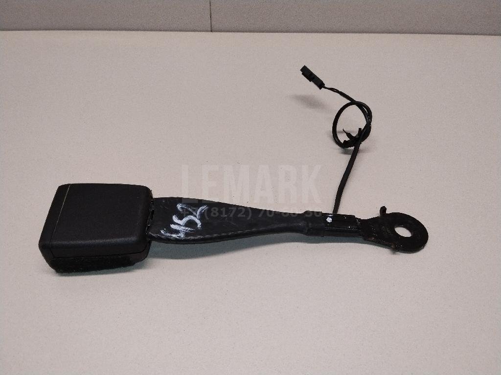 Ответная часть ремня безопасности