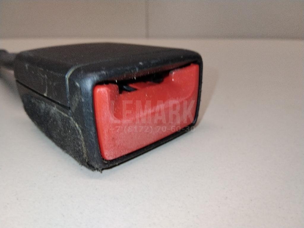 Ответная часть ремня безопасности