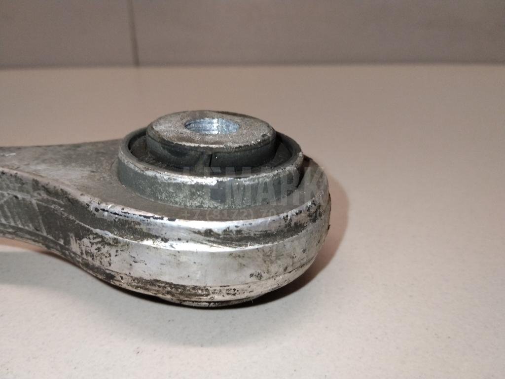 Стойка переднего стабилизатора