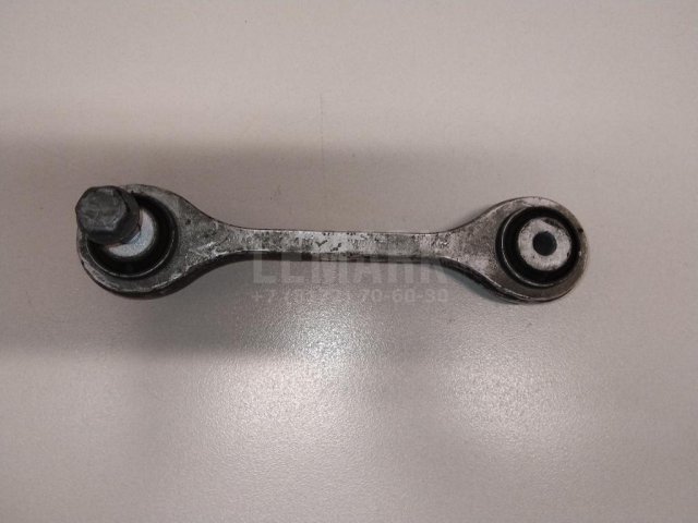 Стойка переднего стабилизатора