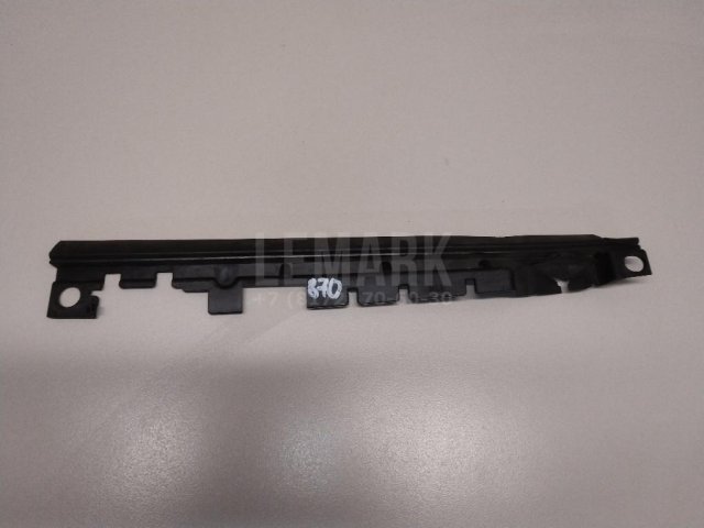 Воздуховод радиатора верхний