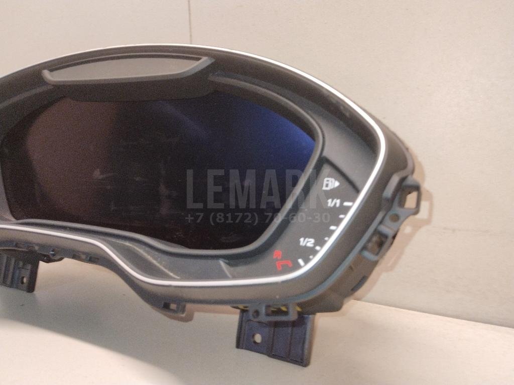 Панель приборов