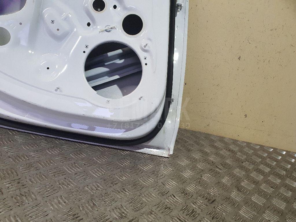 Дверь задняя левая