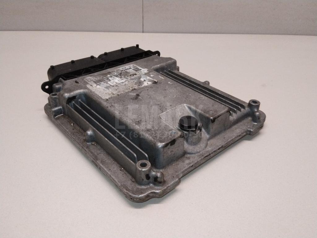 Блок управления двигателем