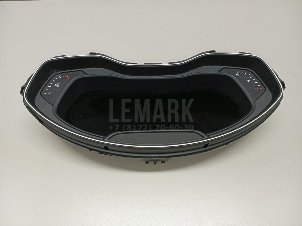 Панель приборов