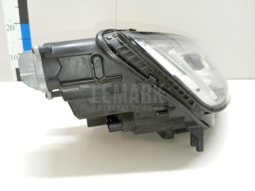 Фара правая для  Audi A4 [B8] 2007-2015