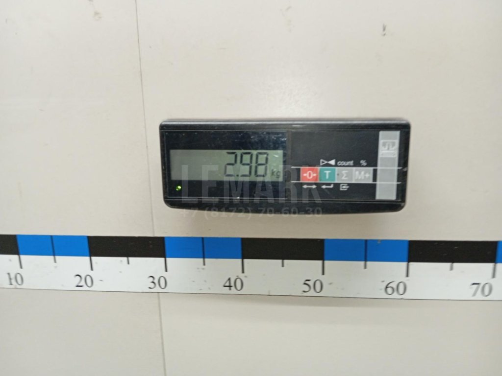 Стекло двери передней правой