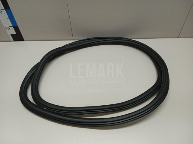 Уплотнитель двери