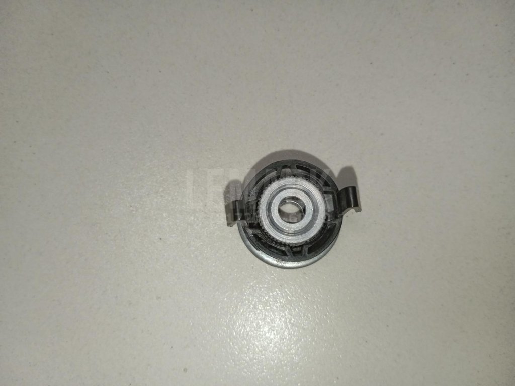 Крепеж фары