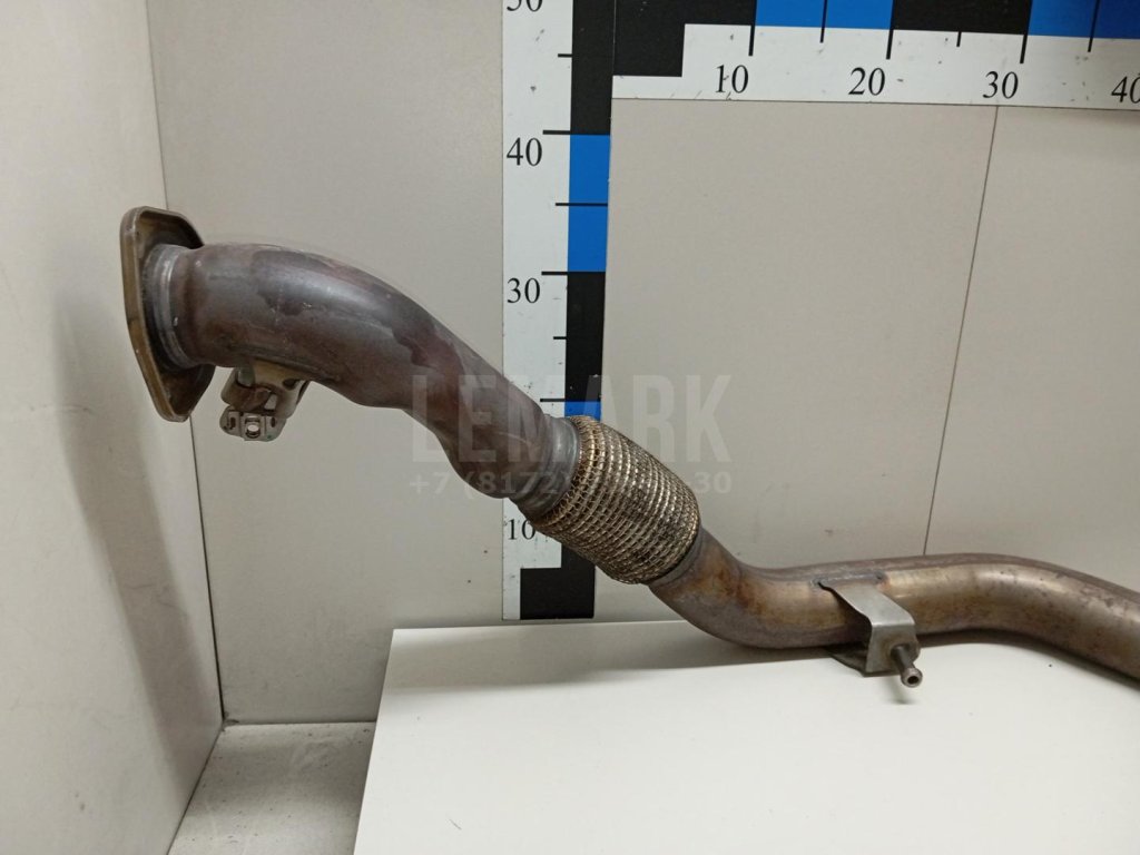 Приемная труба глушителя