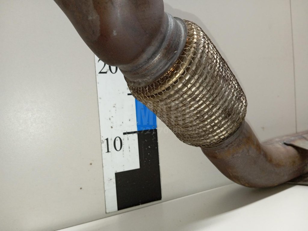 Приемная труба глушителя