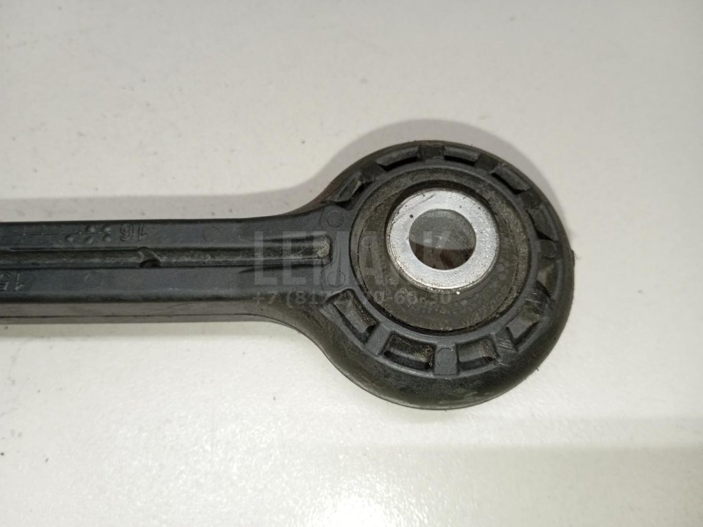 Стойка переднего стабилизатора