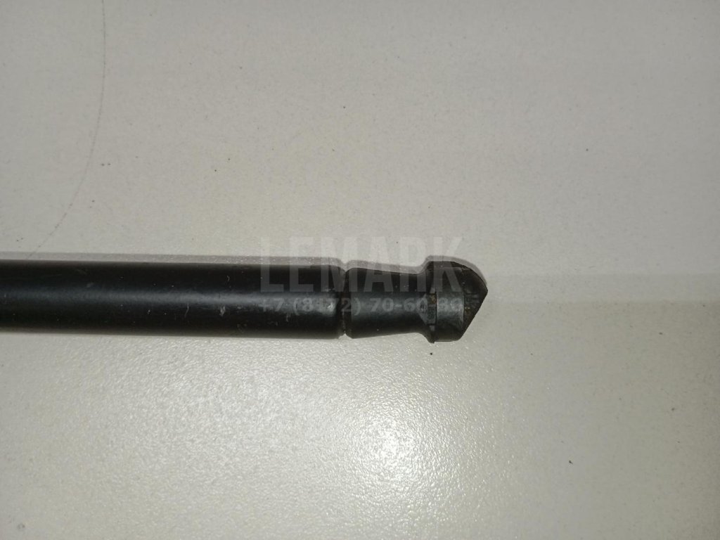 Амортизатор крышки багажника