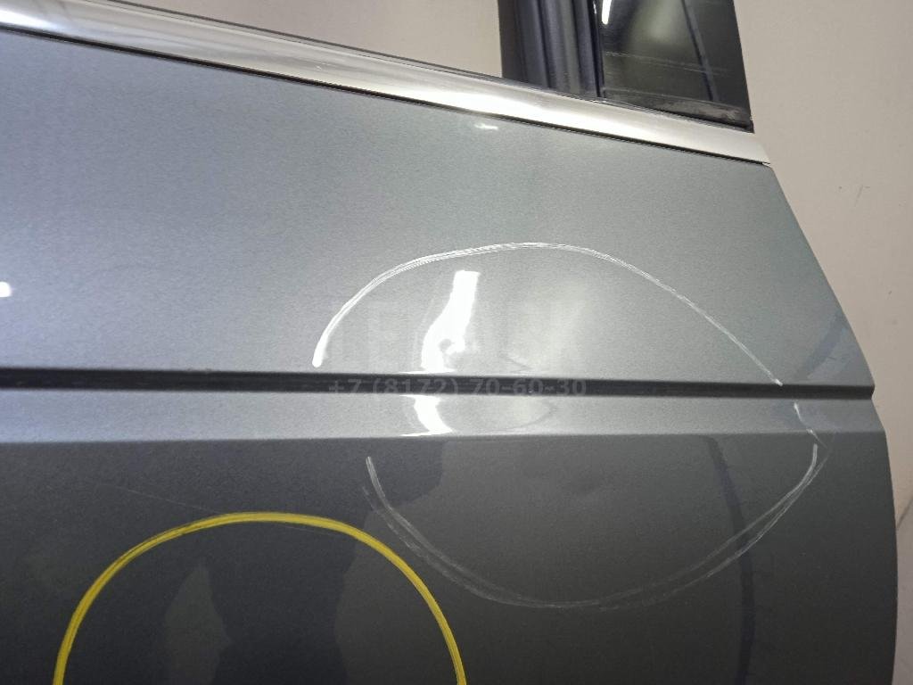 Дверь задняя правая