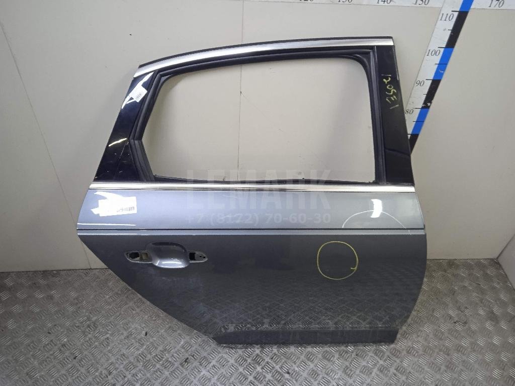 Дверь задняя правая