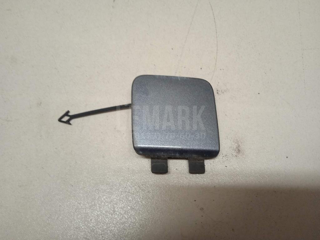 Заглушка буксировочного крюка