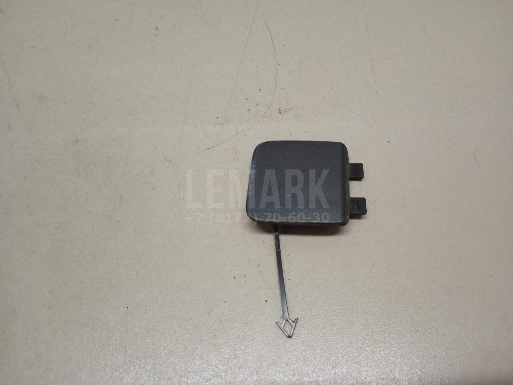 Заглушка буксировочного крюка