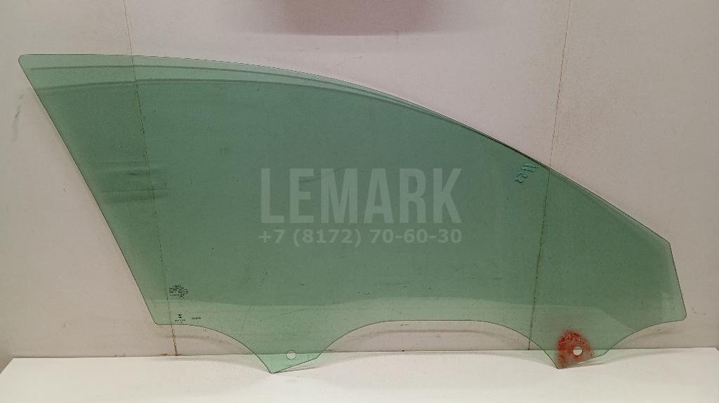 Стекло двери передней левой