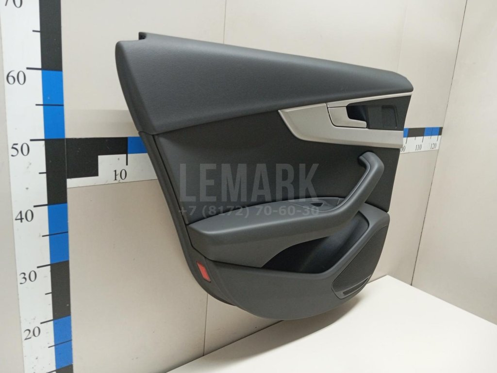 Обшивка двери задней левой