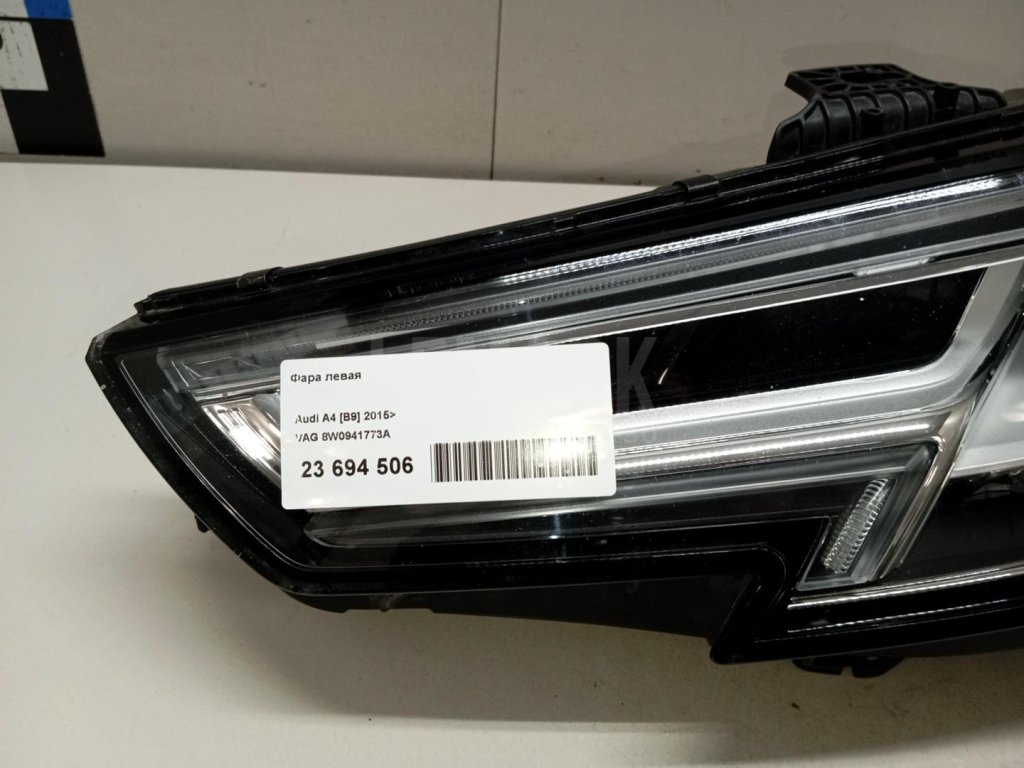 Фара левая для  Acura RSX 2001-2006