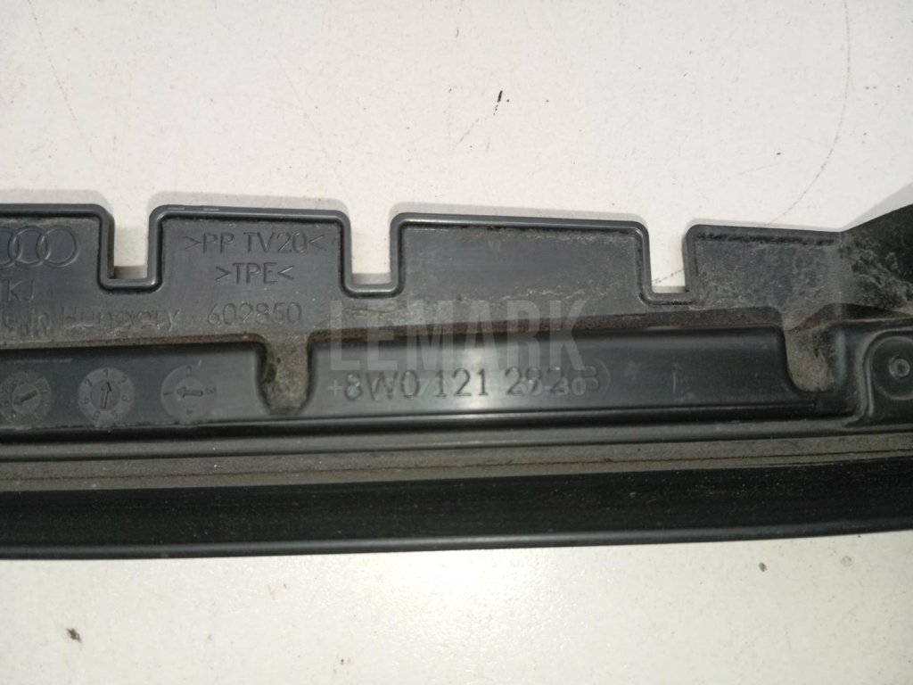 Воздуховод радиатора верхний