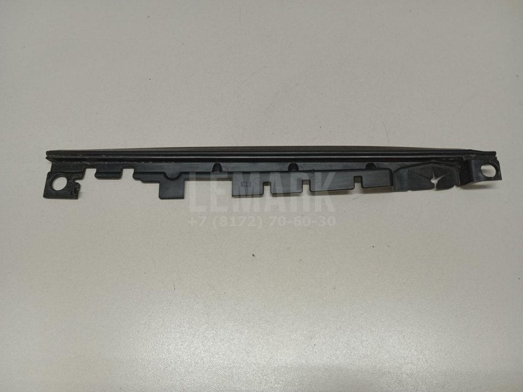 Воздуховод радиатора верхний