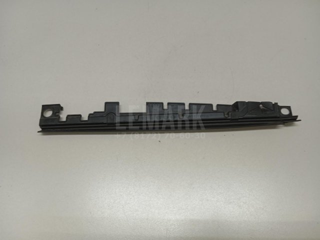 Воздуховод радиатора верхний