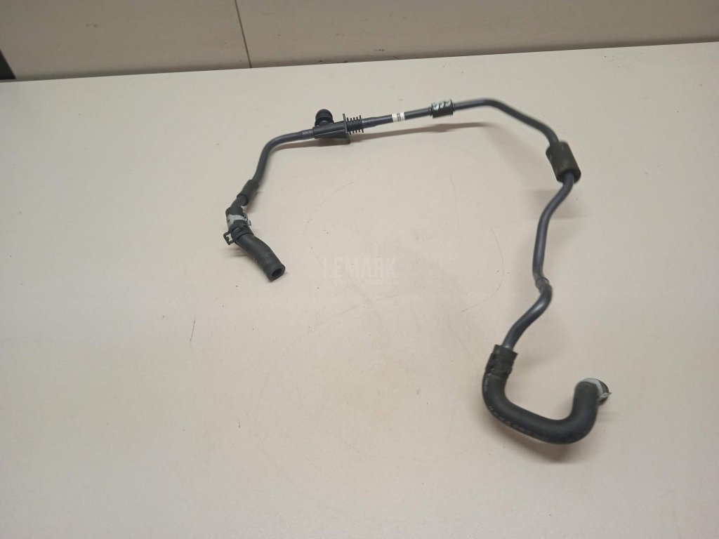 Шланг вентиляции картер. газов