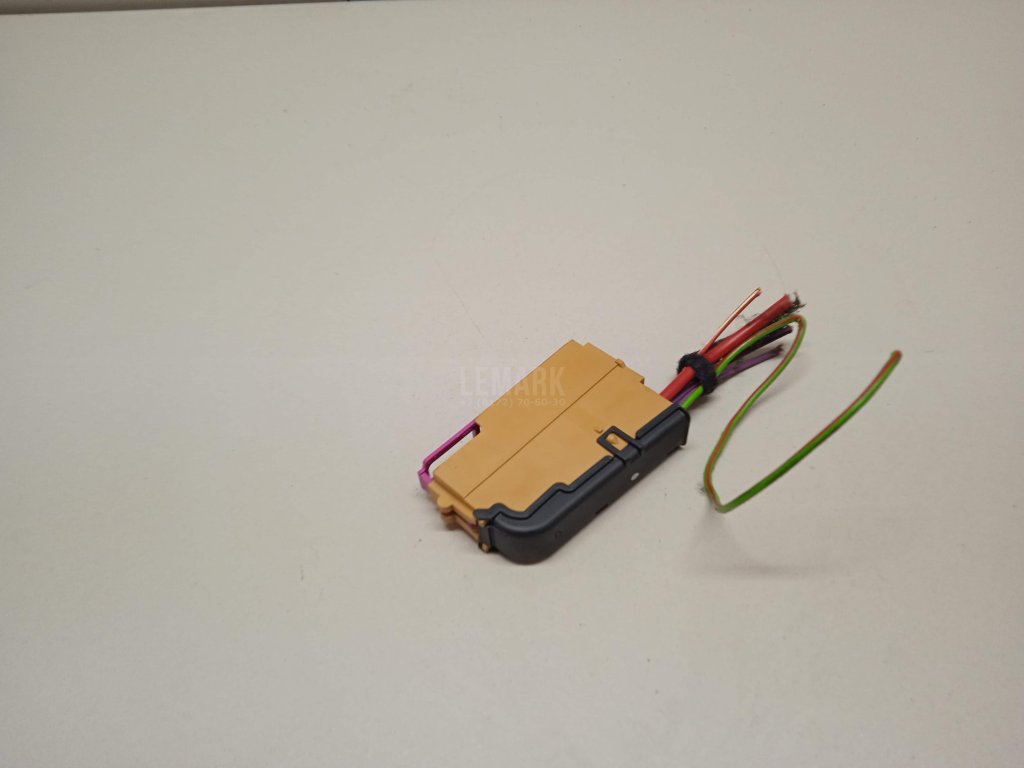 Блок предохранителей