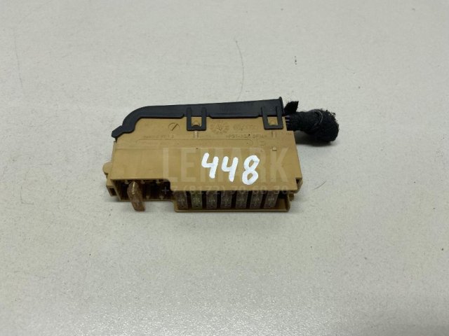 Блок предохранителей