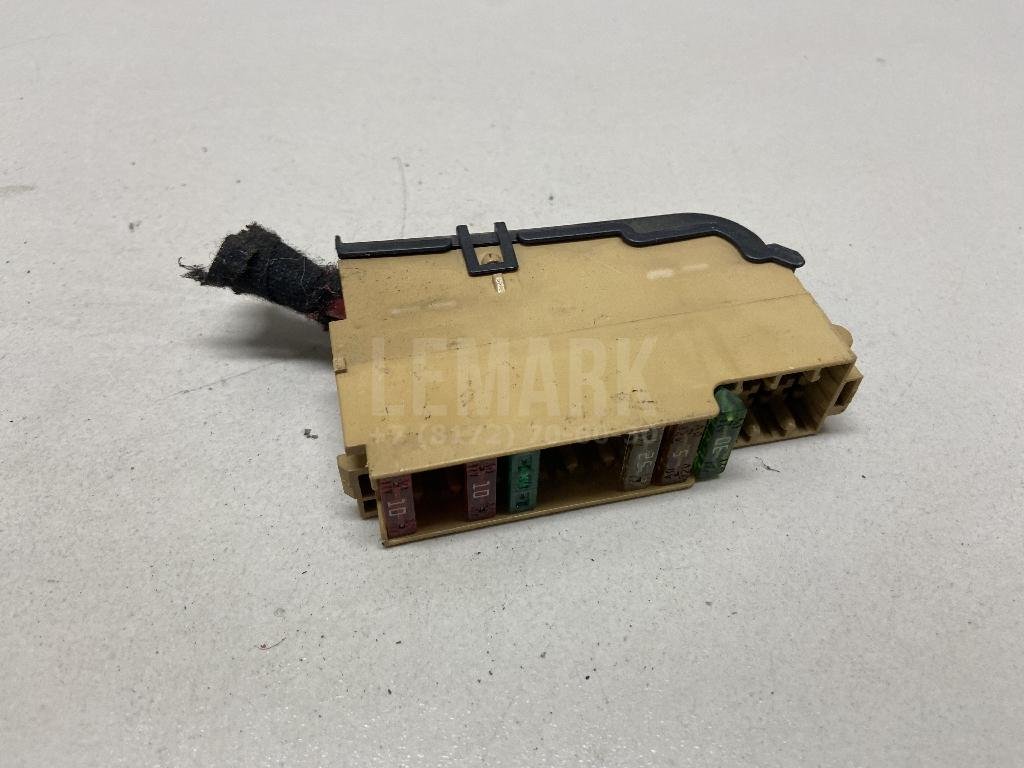 Блок предохранителей