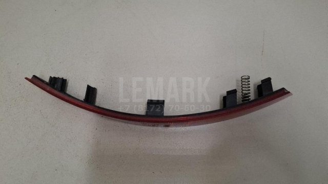 Отражатель в бампер задний левый