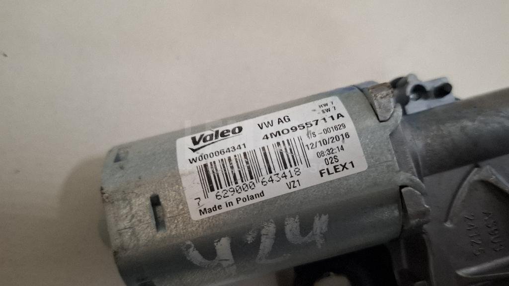 Моторчик стеклоочистителя задний