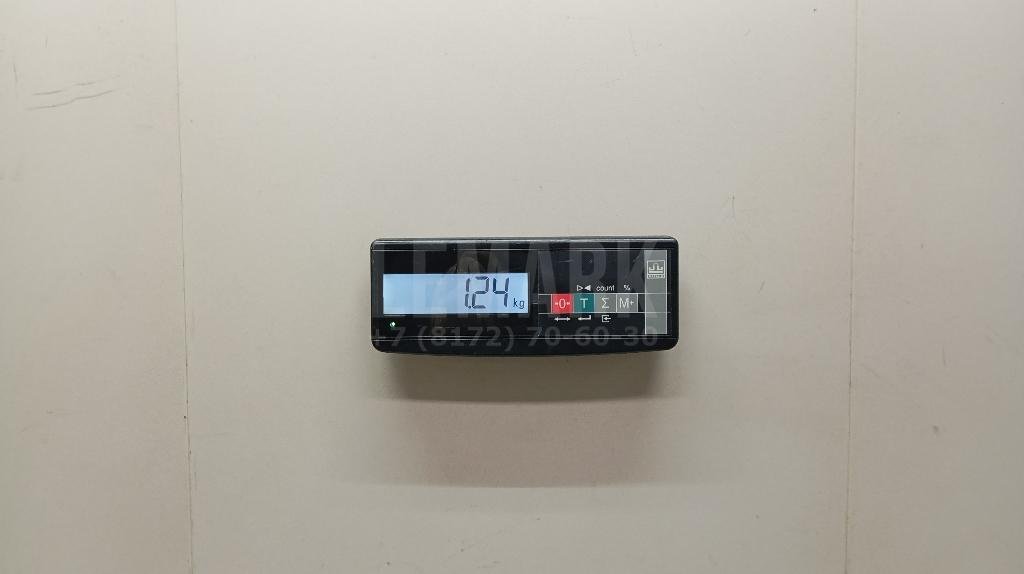 Петля крышки багажника