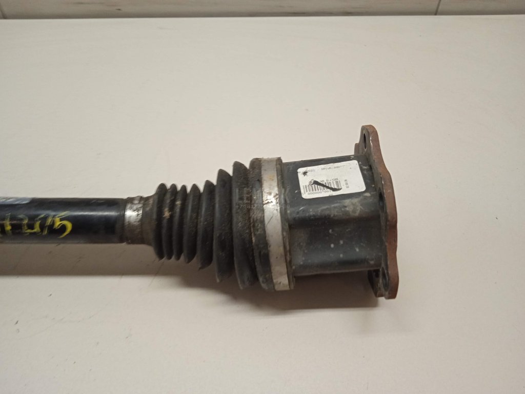 Полуось передняя