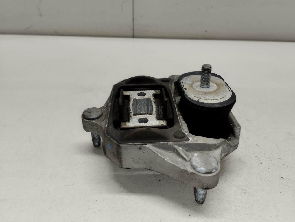 Опора КПП задняя