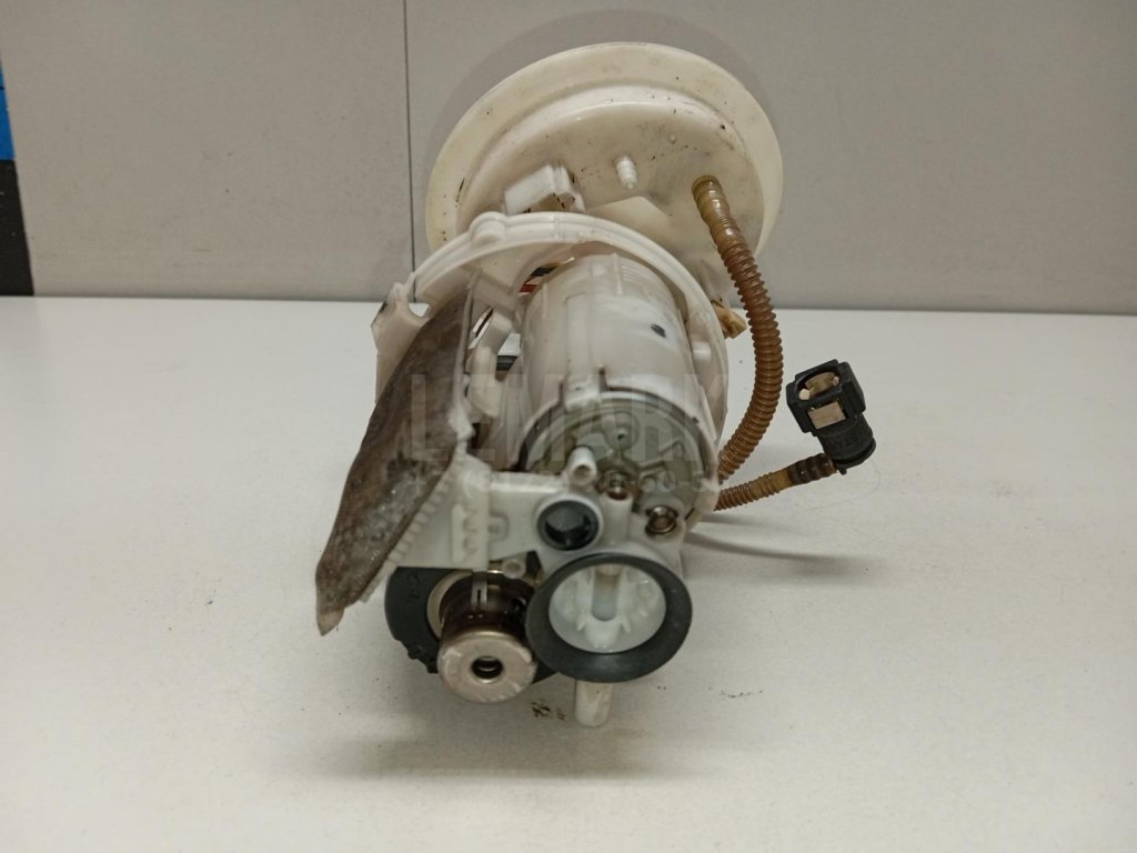 Насос топливный электрический