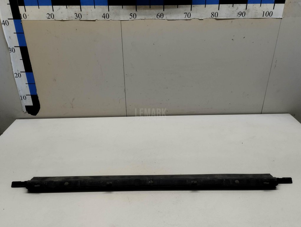 Воздуховод радиатора нижний