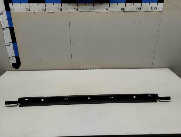 Воздуховод радиатора нижний