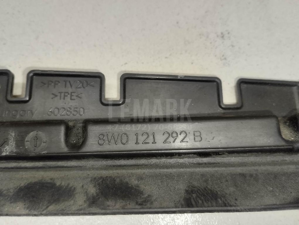 Воздуховод радиатора верхний