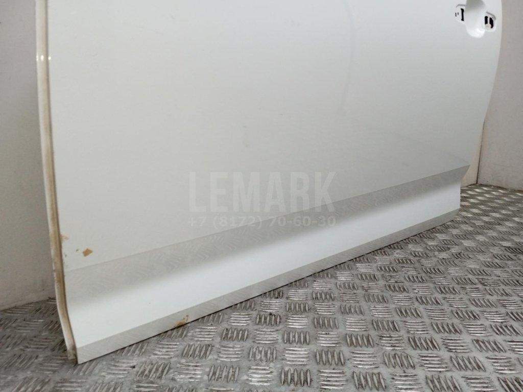 Дверь передняя левая