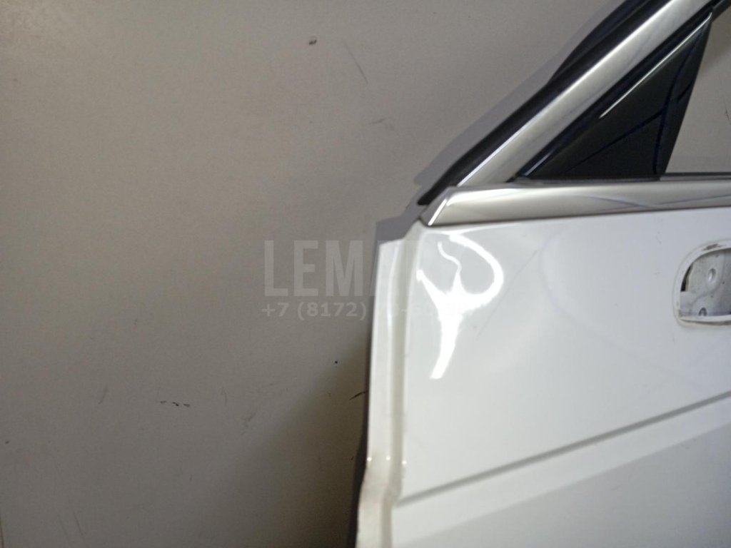 Дверь передняя левая